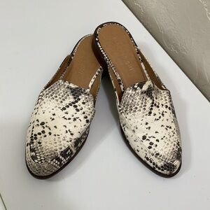 Madden Girl Women's Brown and Cream Loafers Size 7 M